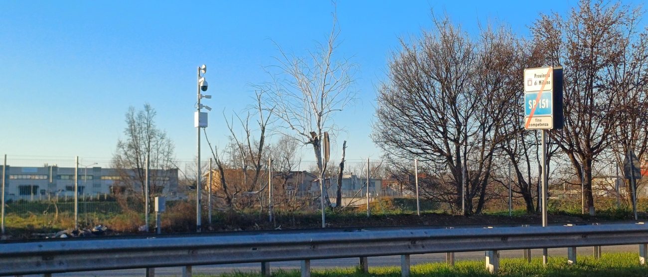 Telecamere progetto contrasto abbandono rifiuti a Muggiò Sp 151