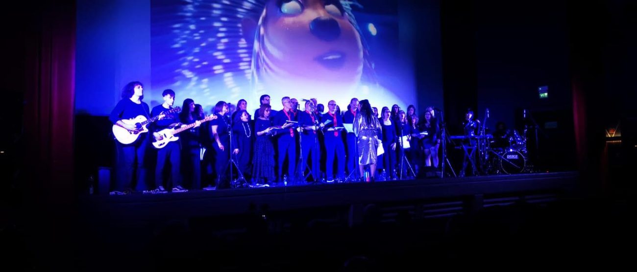 Rock Live Choir in scena - dalla pagina facebook del Coro