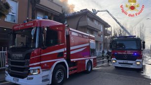 Concorezzo Incendio via Don Girotti - foto Vigili del Fuoco