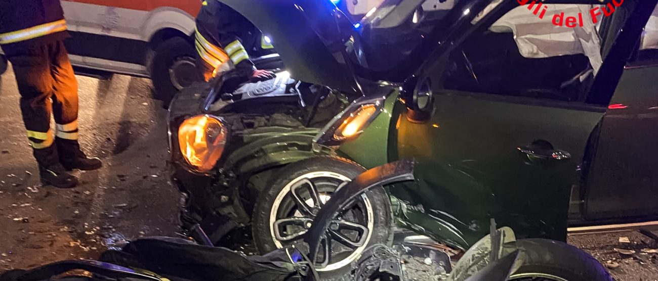 Concorezzo incidente stradale Malcantone - foto Vigili del fuoco