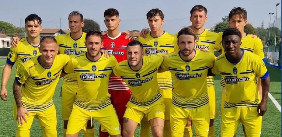 Calcio Eccellenza una formazione Ardor Lazzate