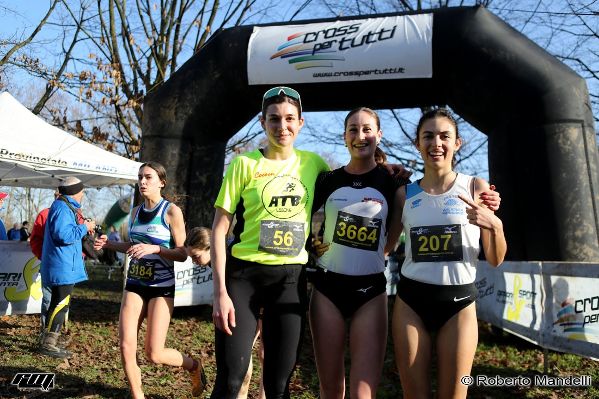 Cross per tutti Cinisello da sinistra Bergamin Vucemillo Gandolfi - foto Roberto Mandelli/Fidal Milano
