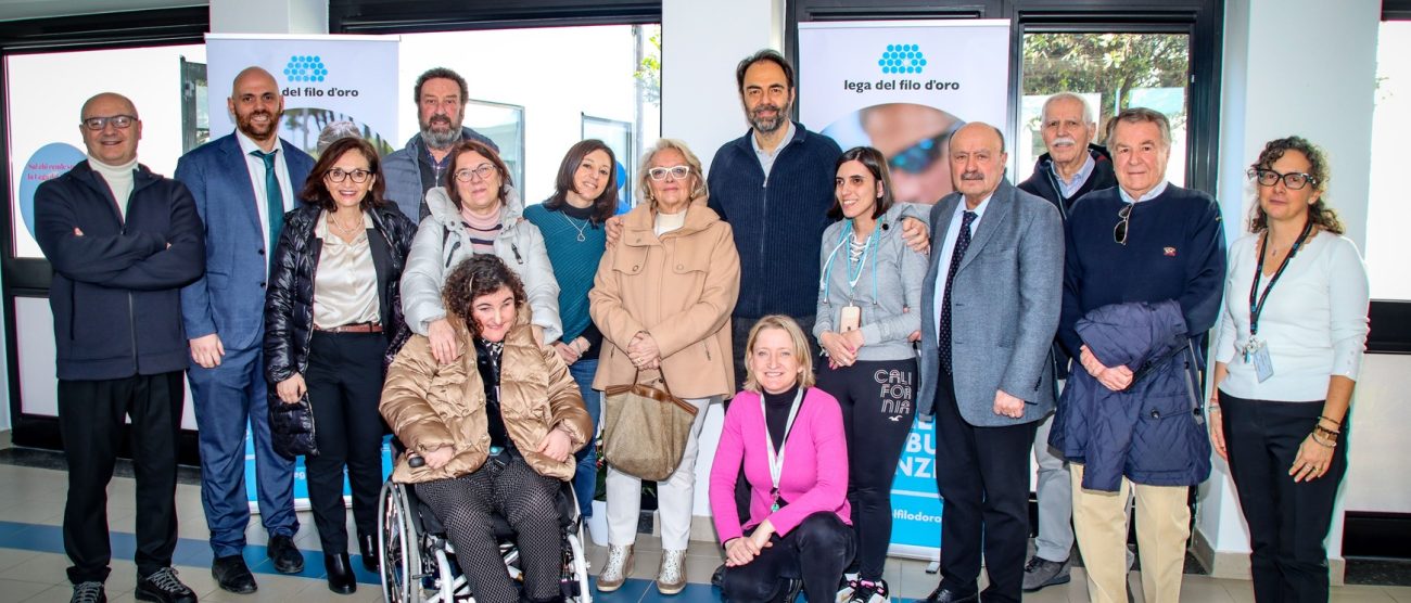 Lesmo Neri Marcorè visita Lega Filo d'Oro