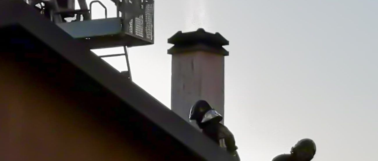 Vigili del fuoco in via Alberto da Giussano a Meda