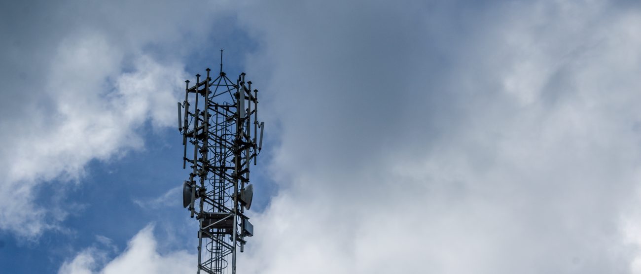 Ripetitore antenna telefonica - Image by jeswin on Freepik