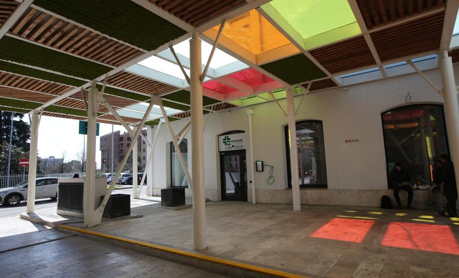 Monza farmacia comunale ex Cgs via Marsala - foto Radaelli