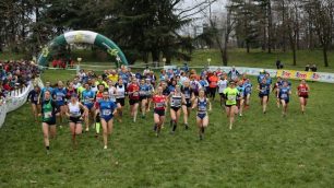 Cross per tutti partenza del gruppo femminile