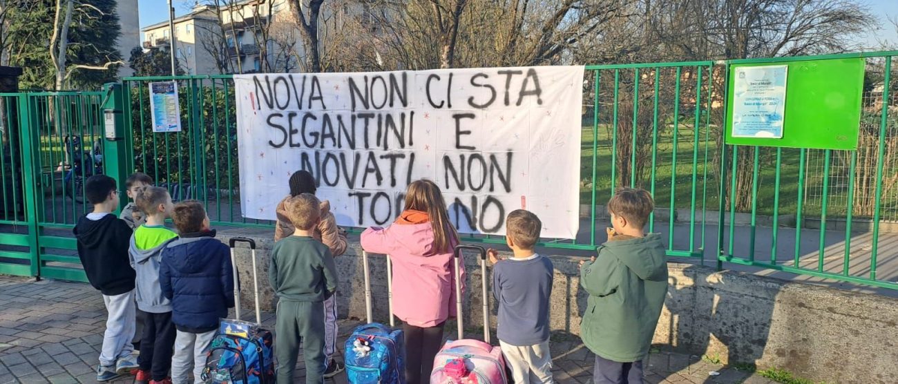 Nova Milanese striscioni bambini