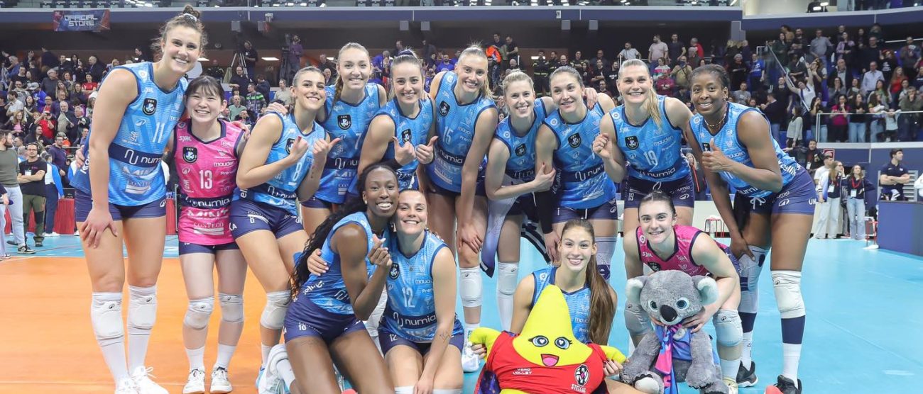 Pallavolo Numia Vero Volley gruppo - foto Consorzio Vero Volley