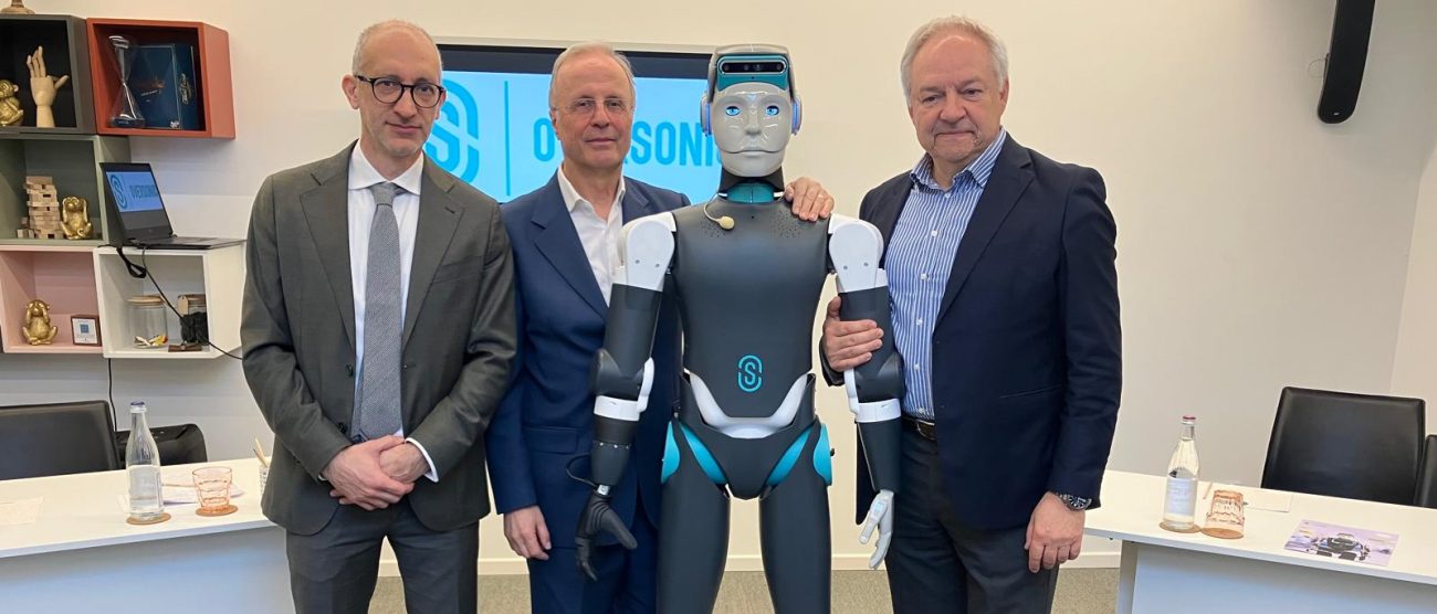 La presentazione di RoBee di Oversonic