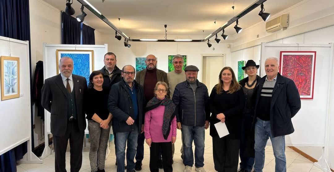 Gli Amici di Casma alla inaugurazione della mostra a Macherio