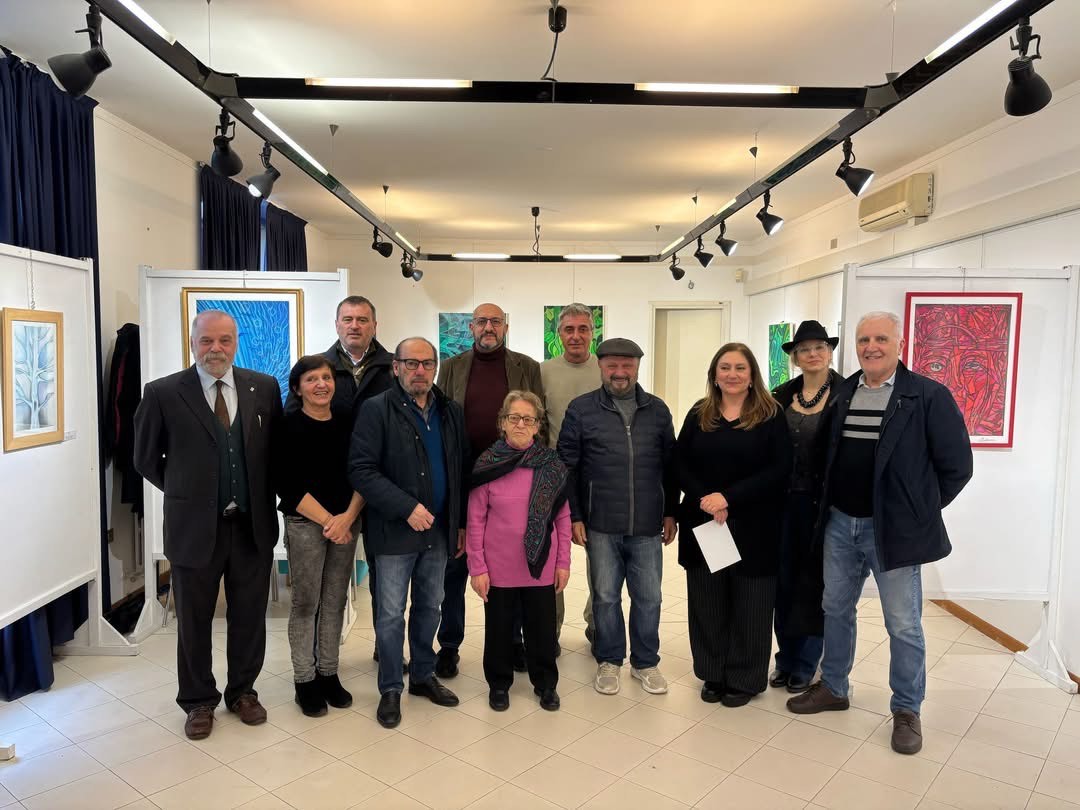 Gli Amici di Casma alla inaugurazione della mostra a Macherio