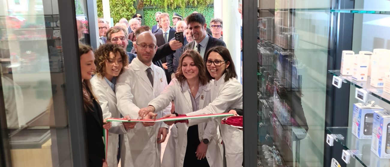 Monza inaugurazione Farmacom farmacia 11 via Marsala