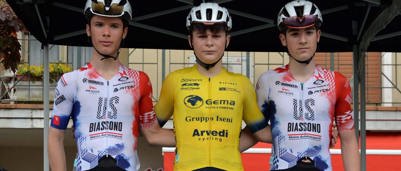 Ciclismo allievi da sinistra Longo Gregori Matteini a Calcinato 2025