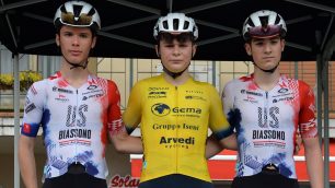 Ciclismo allievi da sinistra Longo Gregori Matteini a Calcinato 2025