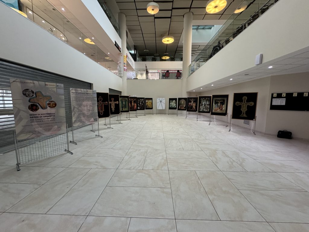 Monza Mostra all’Irccs per il nuovo santo Carlo Acutis