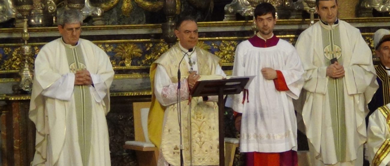 Monza duomo messa suffragio Papa Francesco don Mosconi e la sedia papale
