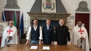 Arcore firma convenzione Comune e Templari Oggi