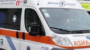 Soccorsi ambulanza - foto d'archivio