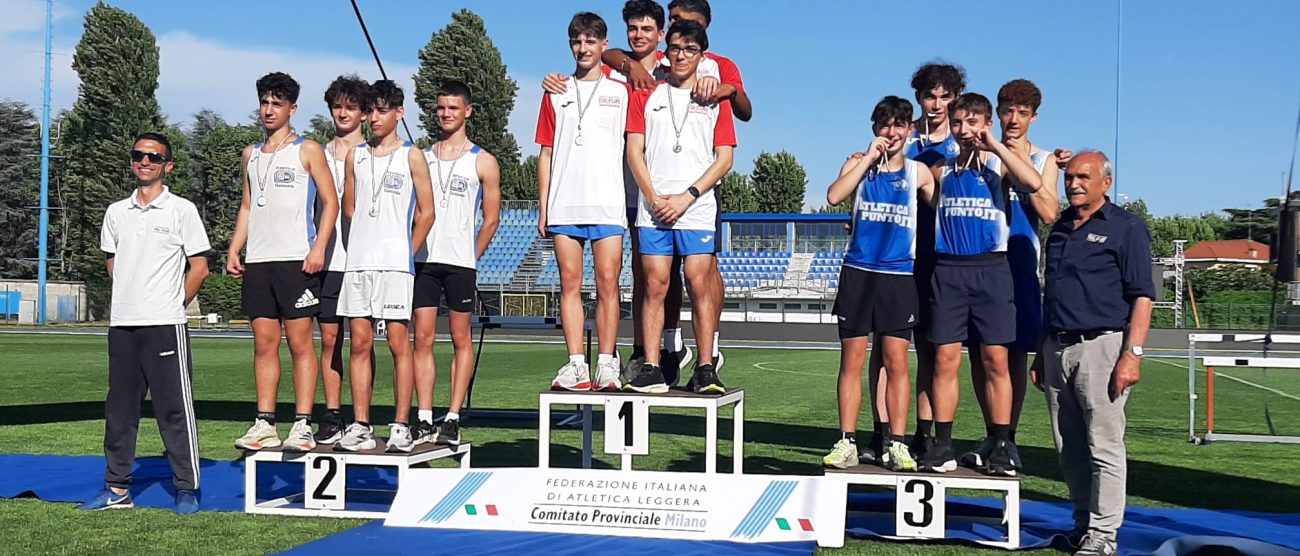 Gara staffetta 4 x 100 Cadetti: da sinistra Atletica Gessate, Gsa Brugherio e Atletica Punto It