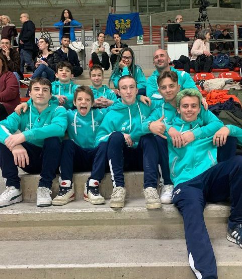 Ginnastica Casati Arcore Sere B 2025 atleti + staff