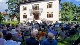 Nova Milanese Laura Barzaghi libro Villa Vertua Masolo presentazione