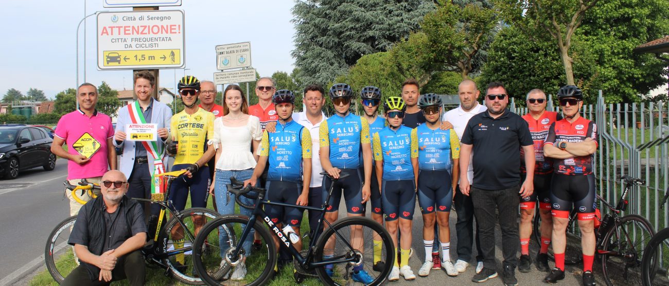 Seregno cartelli stradali sicurezza ciclisti