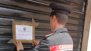 Sospensione della attività di un minimarket a Brugherio
