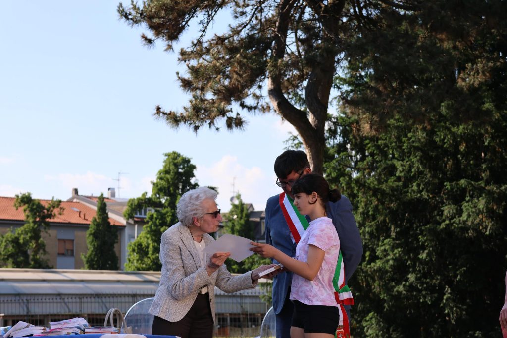 Nova Milanese Premiazione decima edizione Premio di Poesia premio scuola primaria