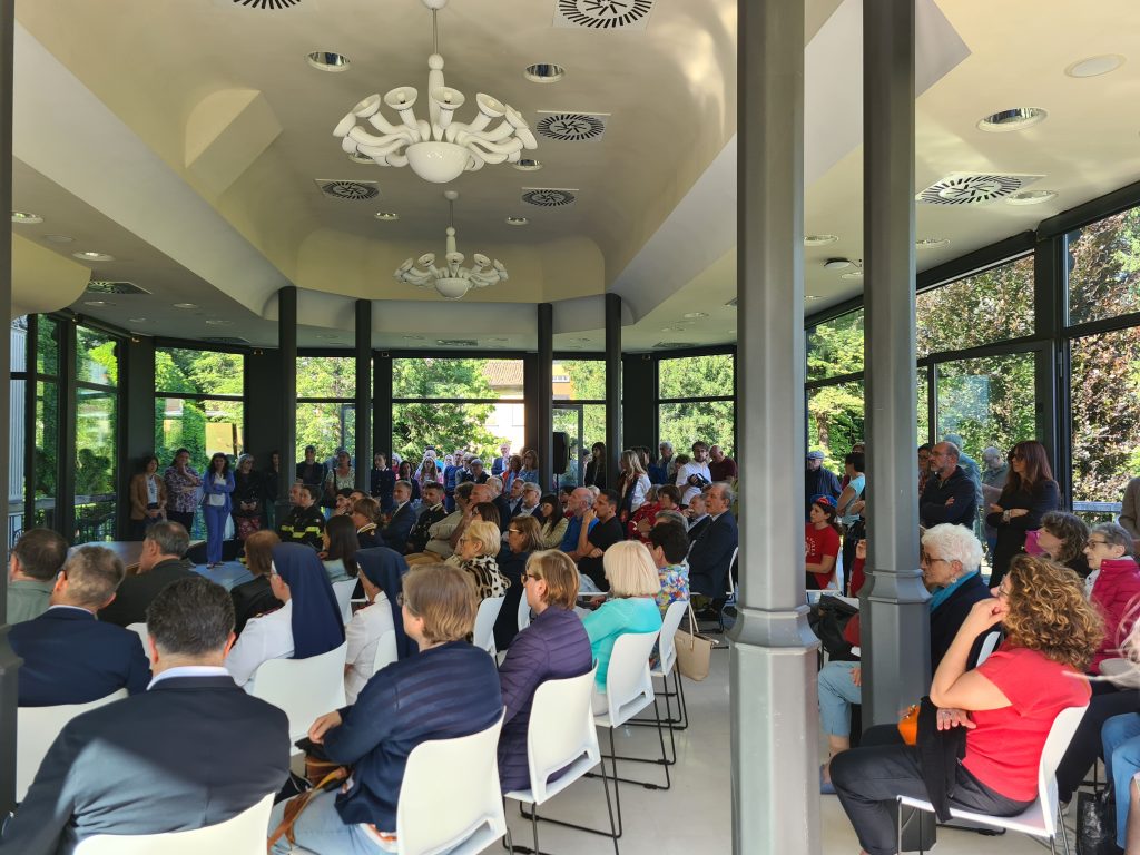 Monza inaugurazione sede servizi sociali