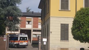 Bovisio Masciago malore in chiesa