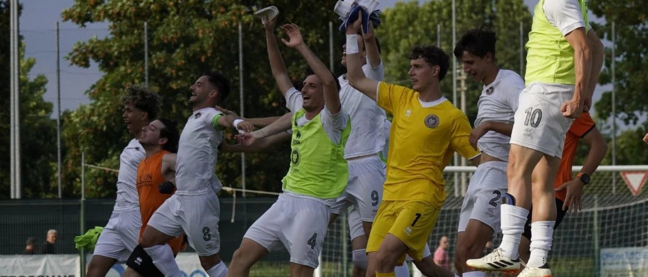 Calcio Eccellenza Leon festeggia a San Donà 2025