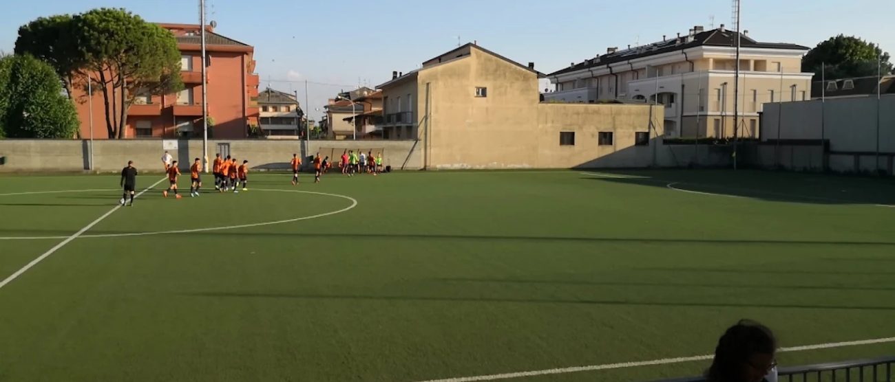 Seregno oratorio Santa Valeria campo