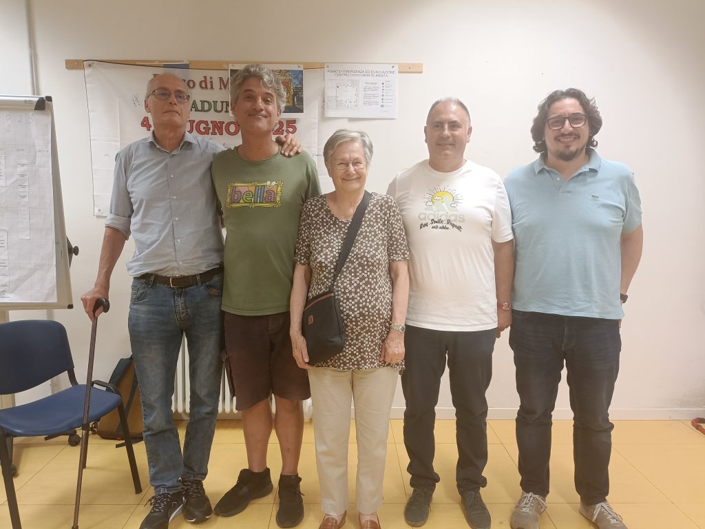 Monza da sinistra Umberto de Pace, biografo di Juretich, Joe Palla, Ada Apruzzese, moglie di Juretich, Pantaleo Troja, coordinatore della consulta