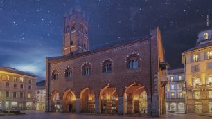 Le notti bianche del commercio a Monza