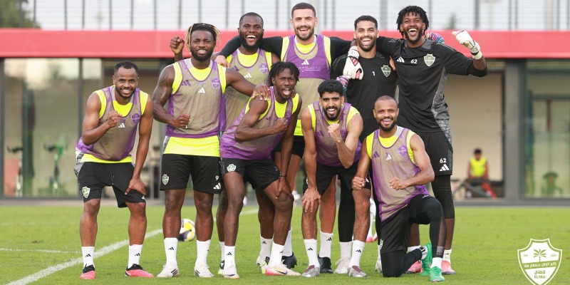 Calcio Al-Ahli Saudi FC a Monzello per Como Cup
