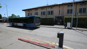 Monza via Pergolesi capolinea autobus - foto Radaelli