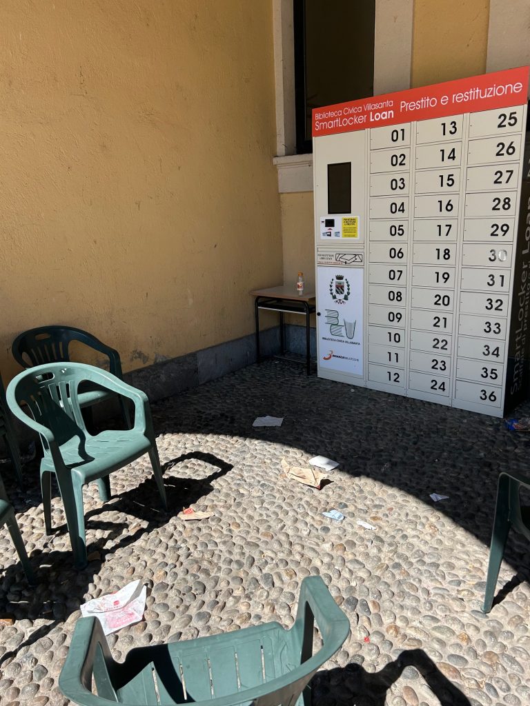 Villasanta vandali Villa Camperio - foto Polizia locale
