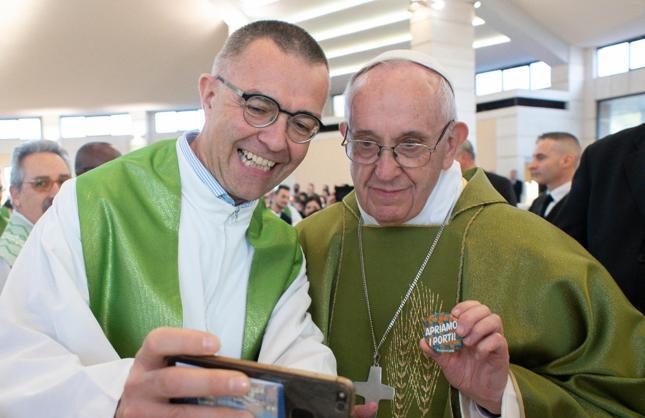Don Nandino Capovilla e Papa Francesco