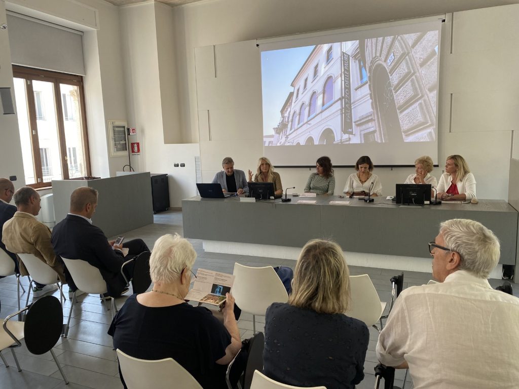 Festival del Medioevo 2025 presentazione a Lecco 26 agosto