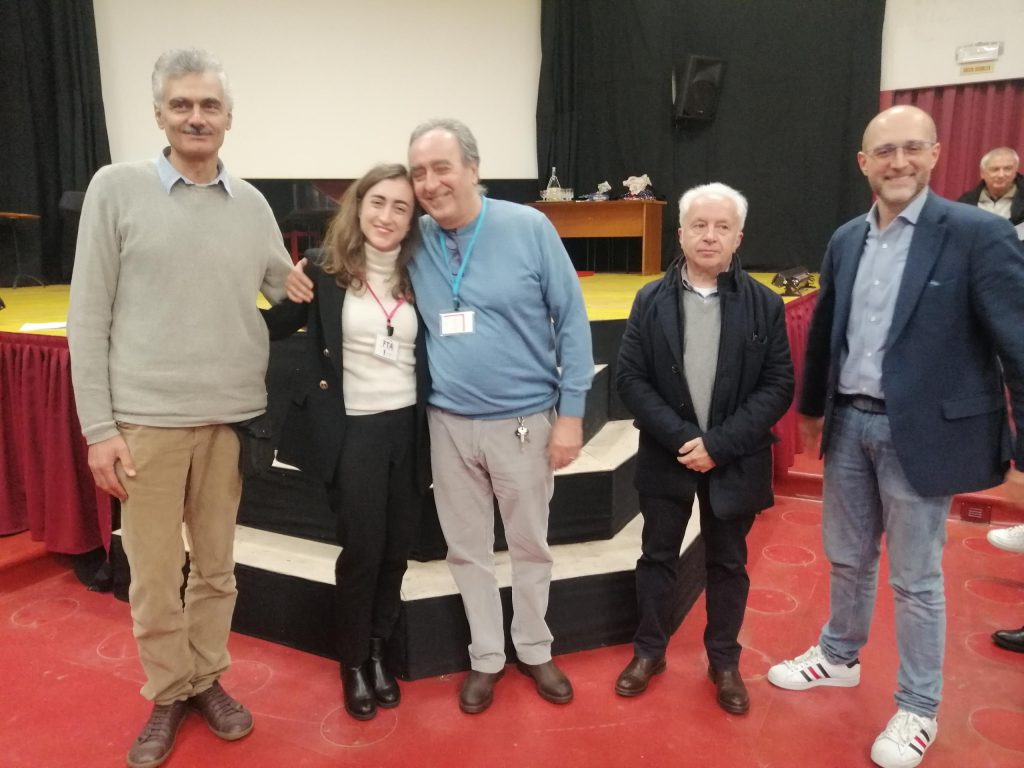 Nova Milanese teatro amatoriale I vincitori I Derivati e complessi