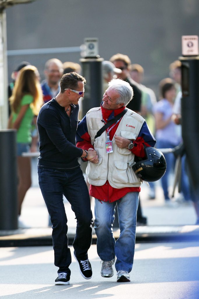 F1 Monza il fotografo Torchio con Michael Schumacher - foto Fabrizio Radaelli