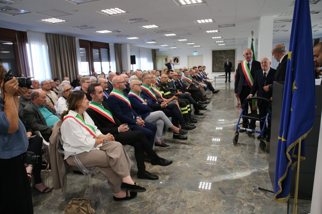 Cerimonia in prefettura per il riconoscimento della Repubblica