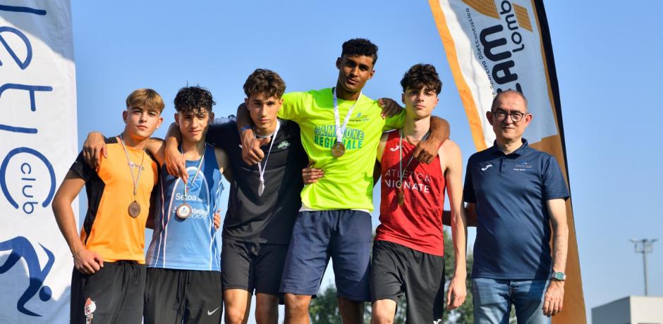 Atletica Lanzini al centro a Villasanta con Barzaghi pres. Fidal Lombardia