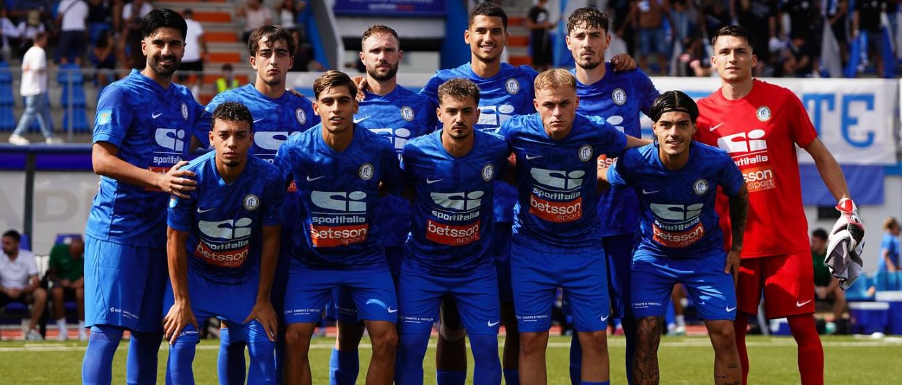 Calcio Serie D La Folgore Caratese che ha sconfitto la Varesina