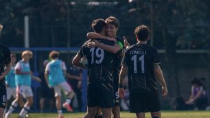 Calcio Serie D esultanza calciatori Leon a Solbiate 2025