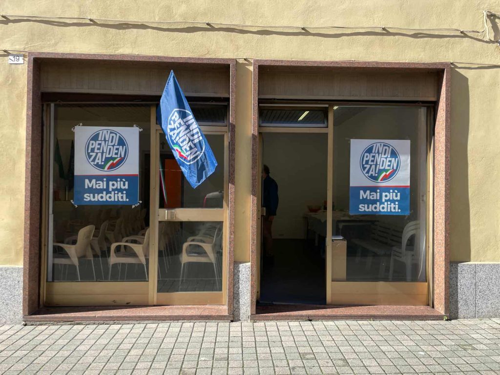 Cesano Maderno inaugurazione sede Indipendenza esterno