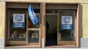Cesano Maderno inaugurazione sede Indipendenza esterno