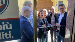 Cesano Maderno inaugurazione sede Indipendenza taglio nastro
