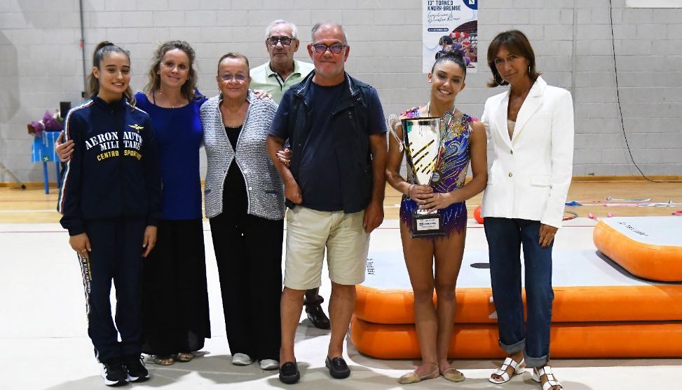 Ginnastica Casati Arcore ritmica premiaz.con Viola Sella e Desirée Pasinetti 2025